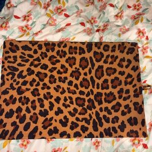 Leopard Baggu go pouch